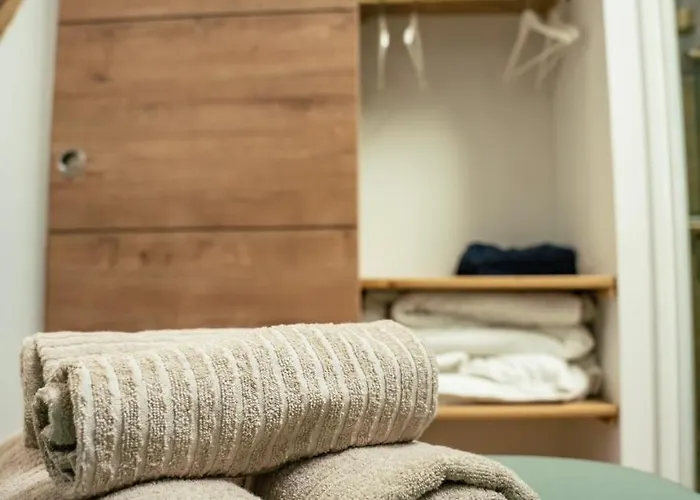 Prázdninový dům Piscine Chauffee, Centre, Maison Atypique Rouen